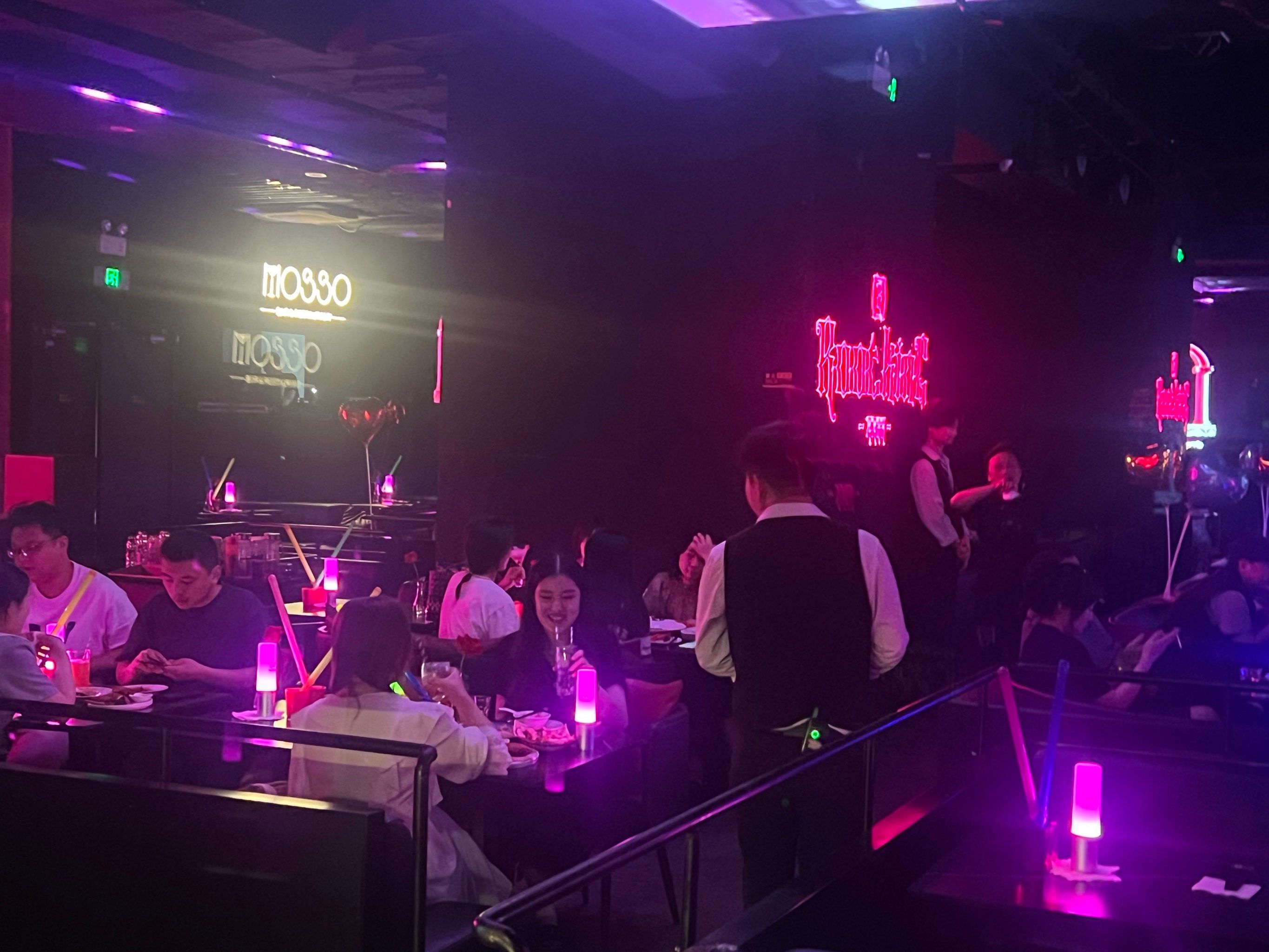 商务ktv新玩法，驻马店商务ktv火爆创意-确山县ktv预定